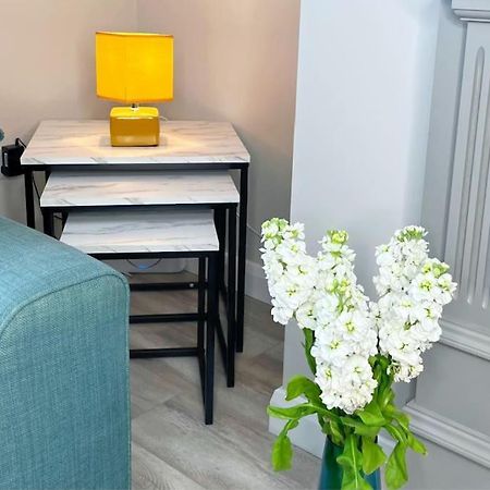 Royal Haven Apartment Hillsborough Bagian luar foto